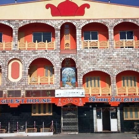 Hotel Shivam Dwārka Esterno foto