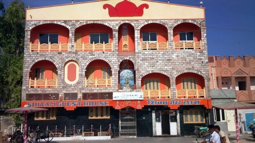 Hotel Shivam Dwārka Esterno foto