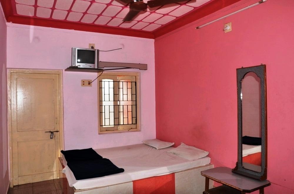 Hotel Shivam Dwārka Esterno foto